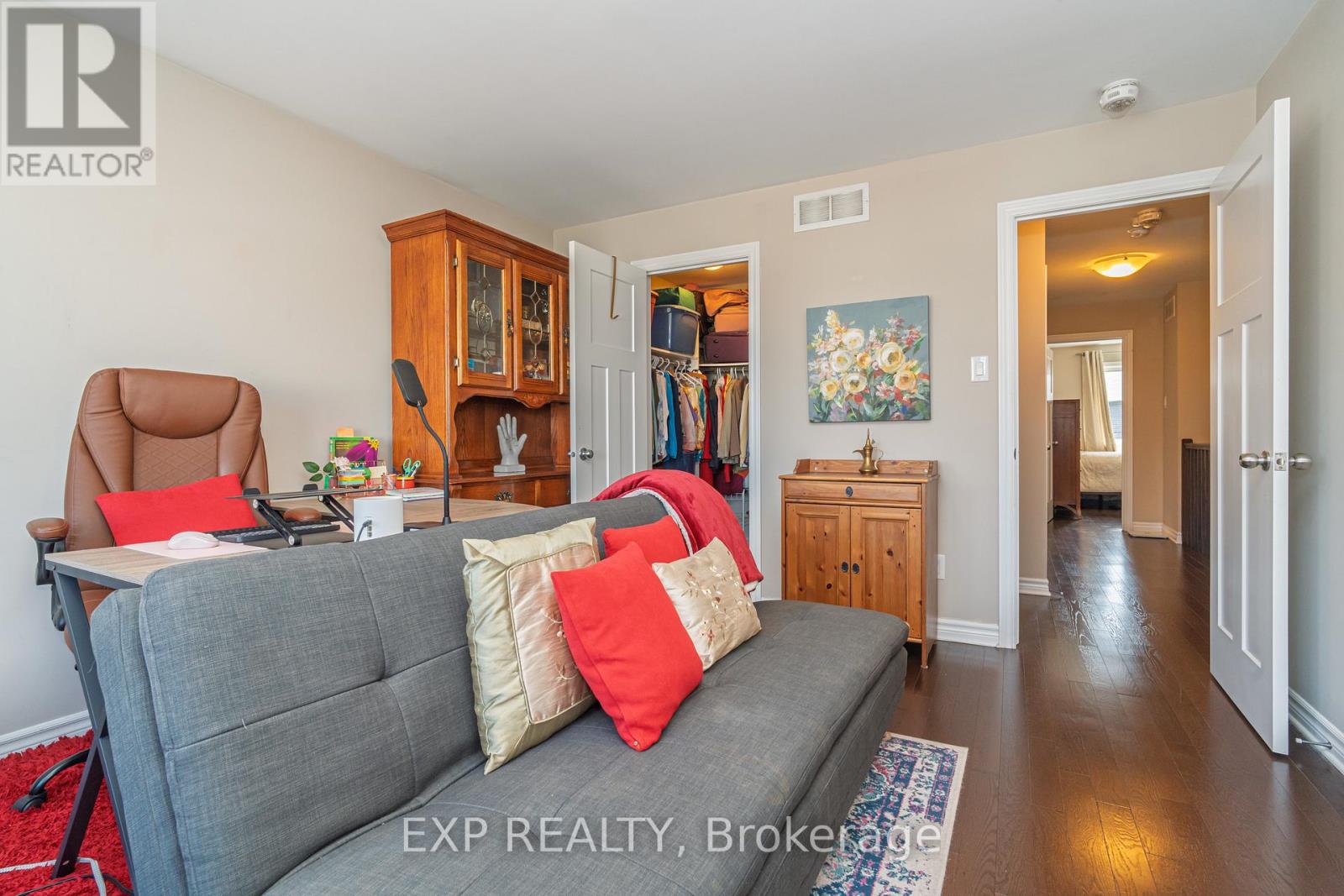815 Cedar Creek Drive, Ottawa, Ontario  K1T 0N5 - Photo 20 - X12145380
