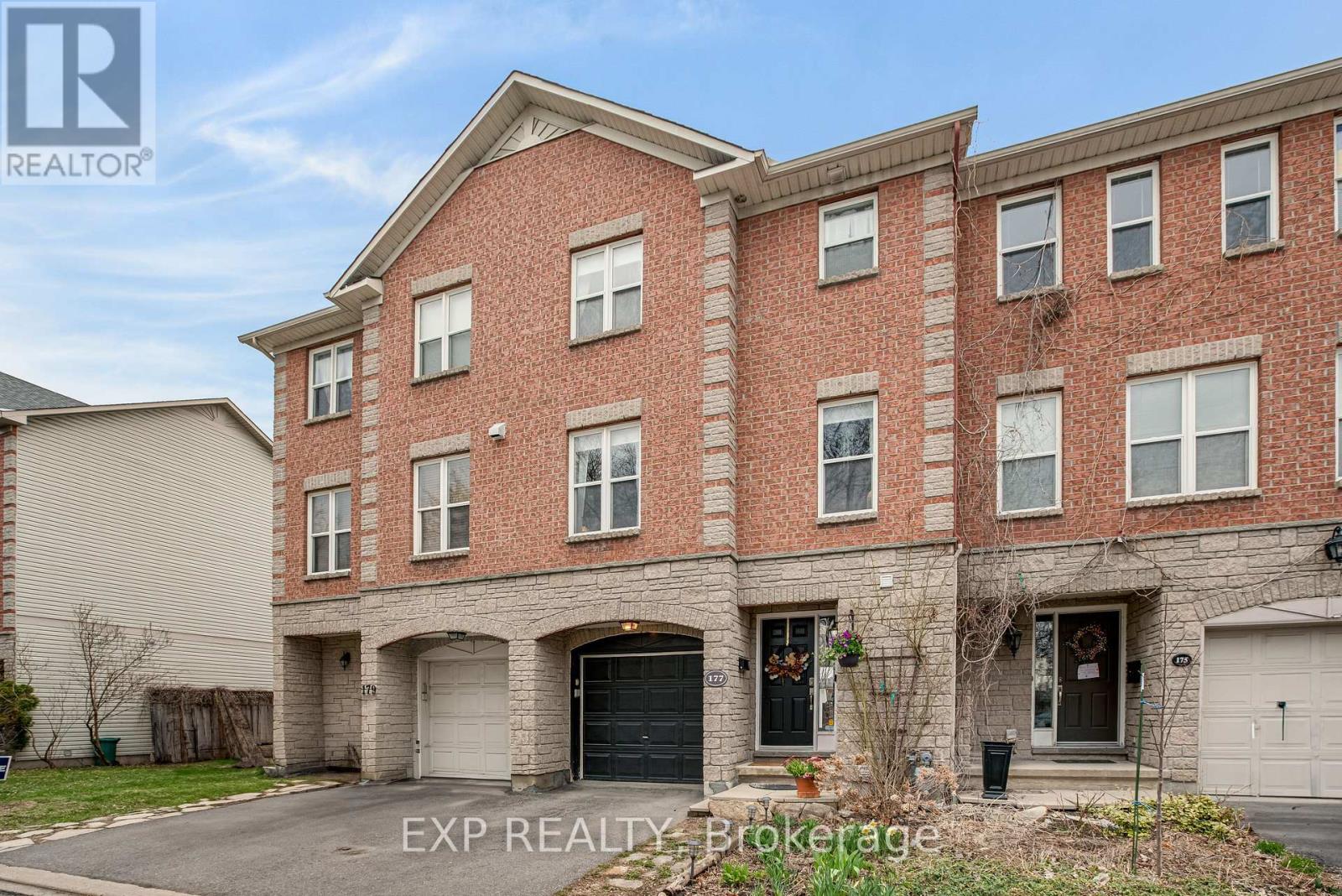 Property at 177 ARCOLA PRIVATE image 3