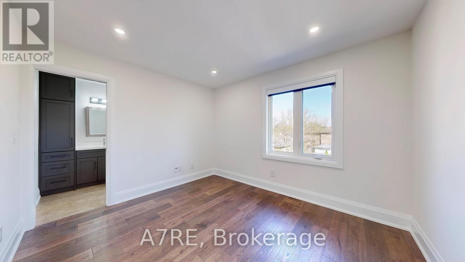 428b Valermo Drive, Toronto, Ontario  M8W 2L9 - Photo 28 - W12121638