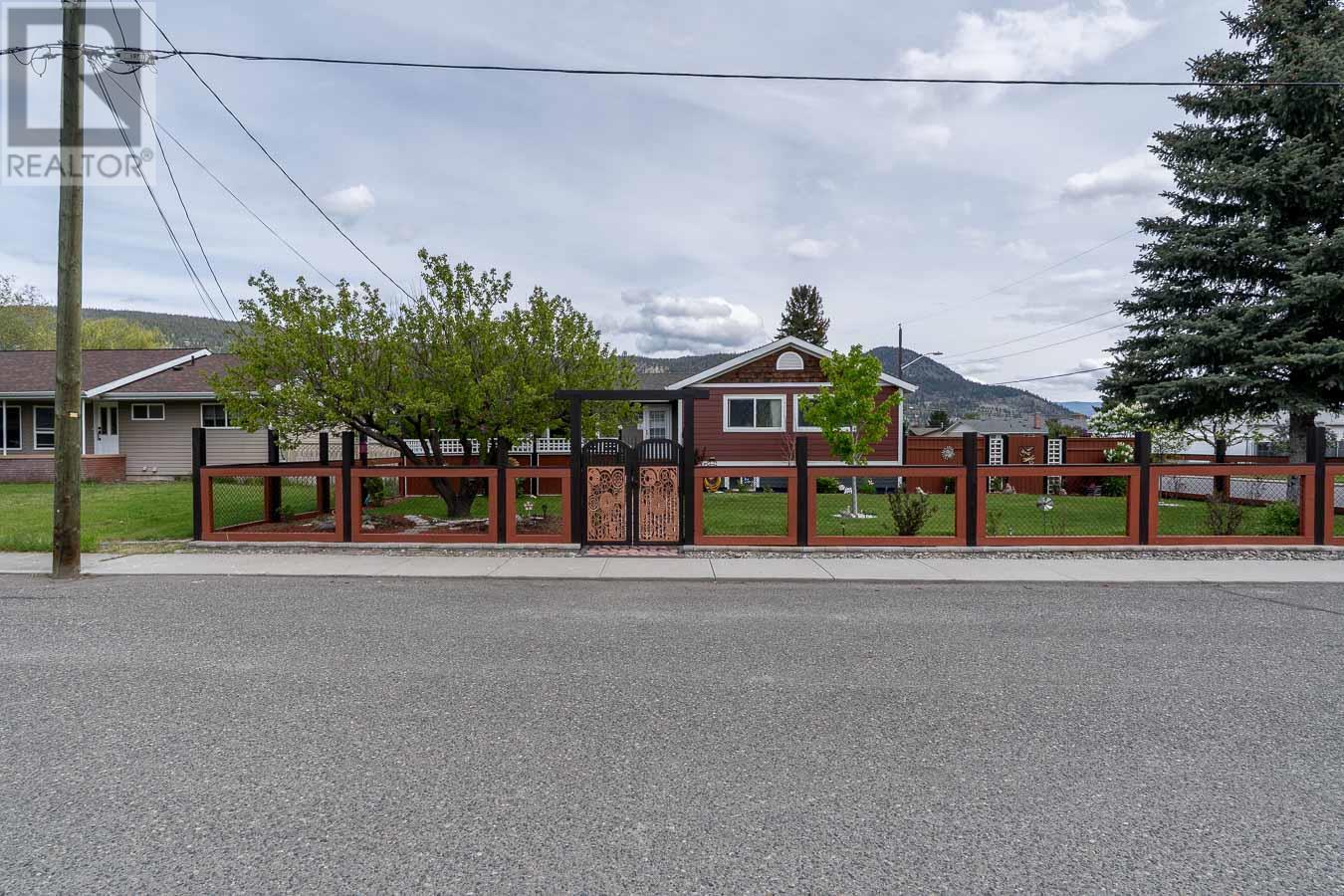 Property at 2199 Mamette Avenue image 1