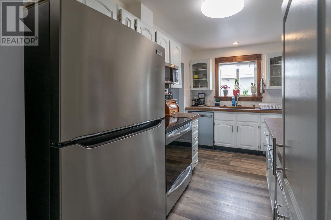 2199 Mamette Avenue, Merritt, British Columbia  V1K 1R6 - Photo 35 - 10347631