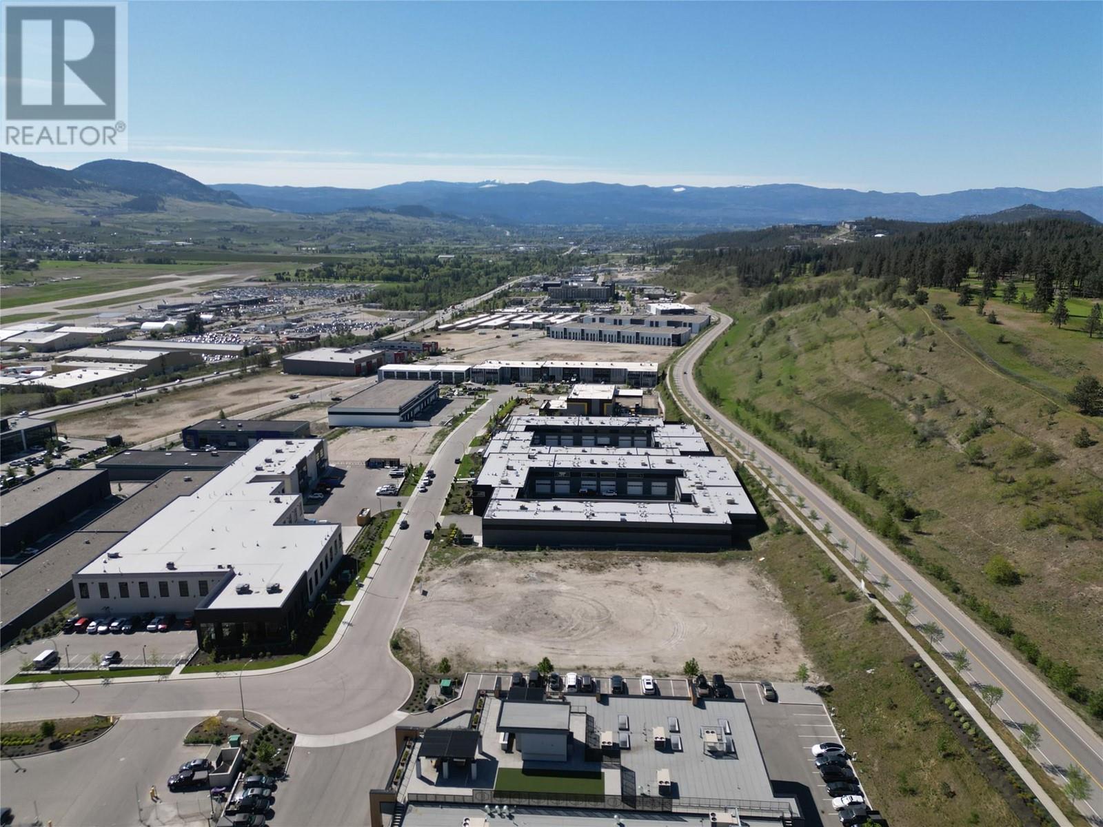 2130 Matrix Crescent, Kelowna, British Columbia  V1V 0C1 - Photo 3 - 10347428