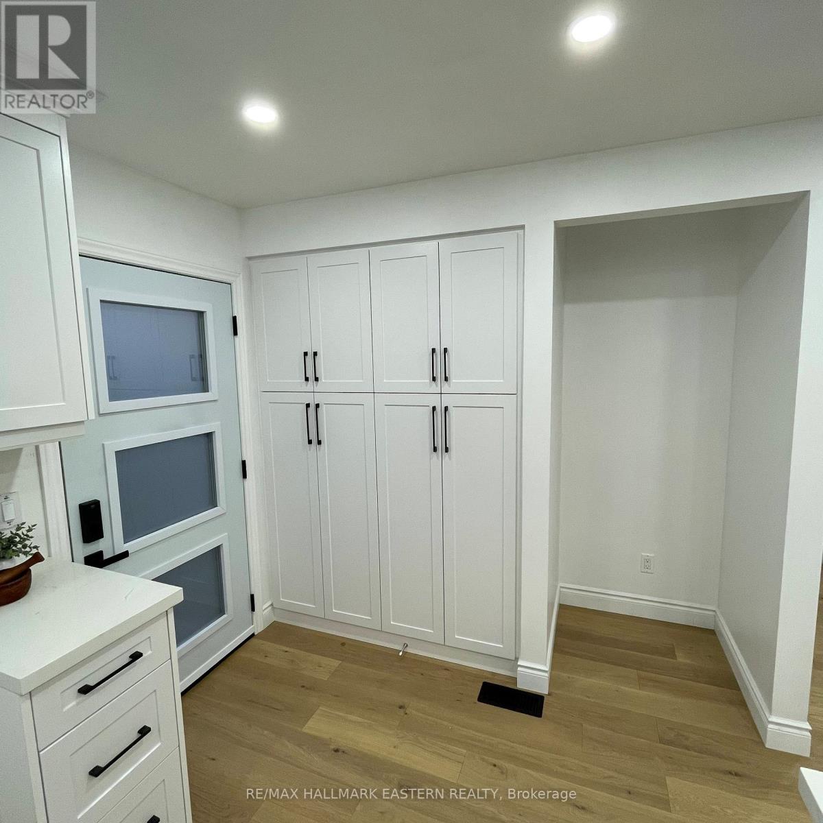 248 Crosby Drive, Kawartha Lakes, Ontario K0M 1A0 - Photo 14 - X12137668
