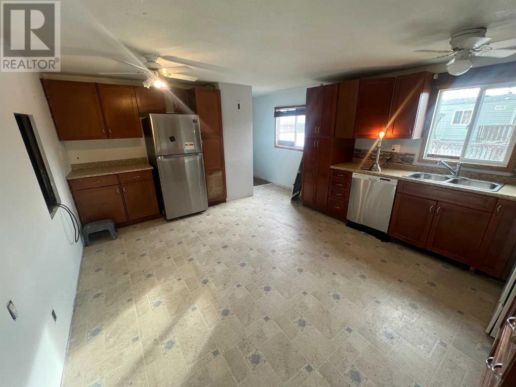 339, 133 Jarvis Street, Hinton, Alberta  T7V 1R9 - Photo 3 - A2191595