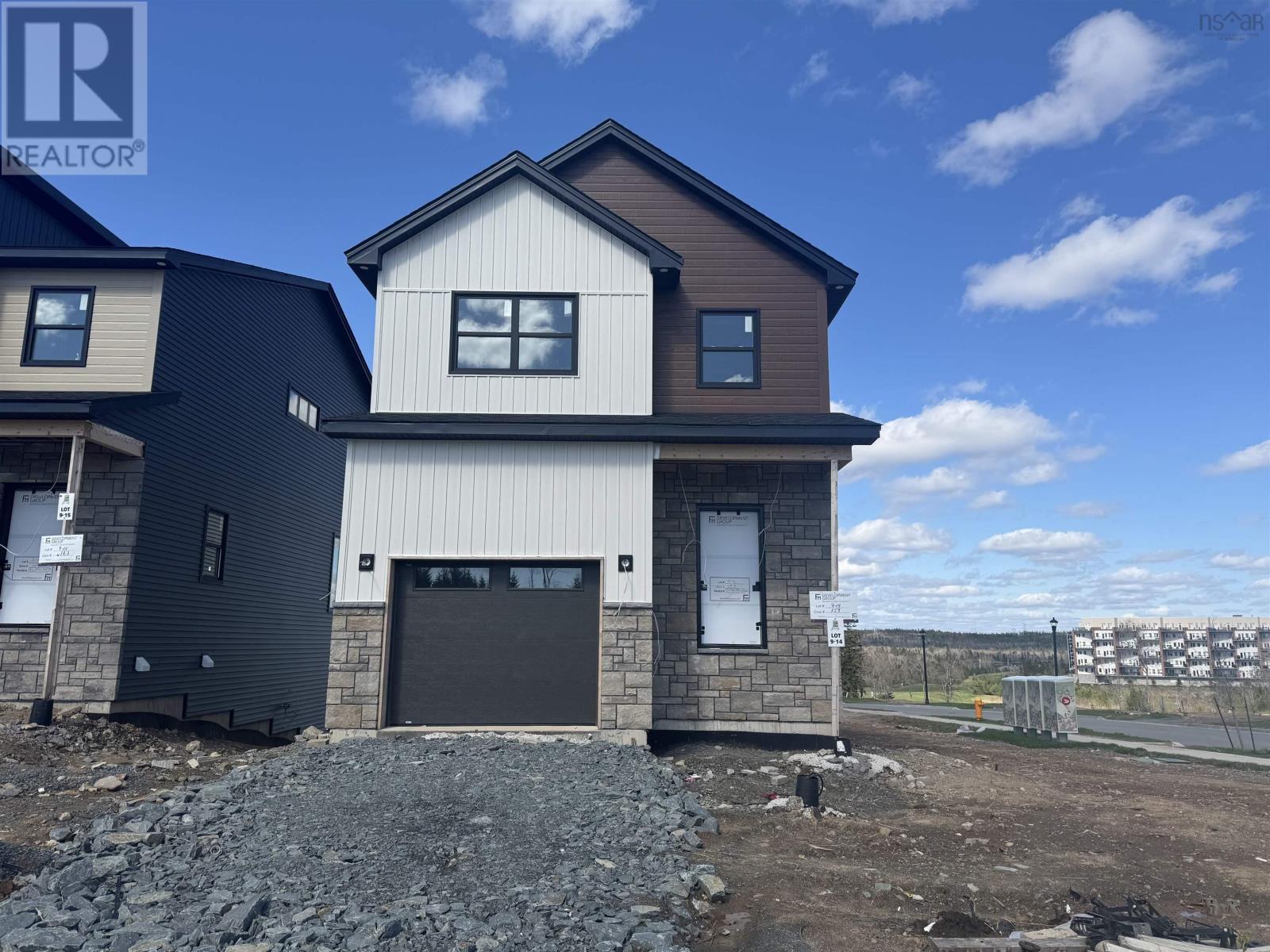 Property at 9-16 167 Brunello Boulevard image 1