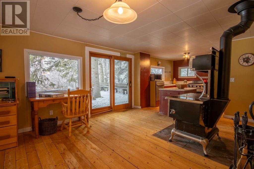 10, 32376 760 Highway, Rural Mountain View County, Alberta  T0M 1X0 - Photo 30 - A2206156