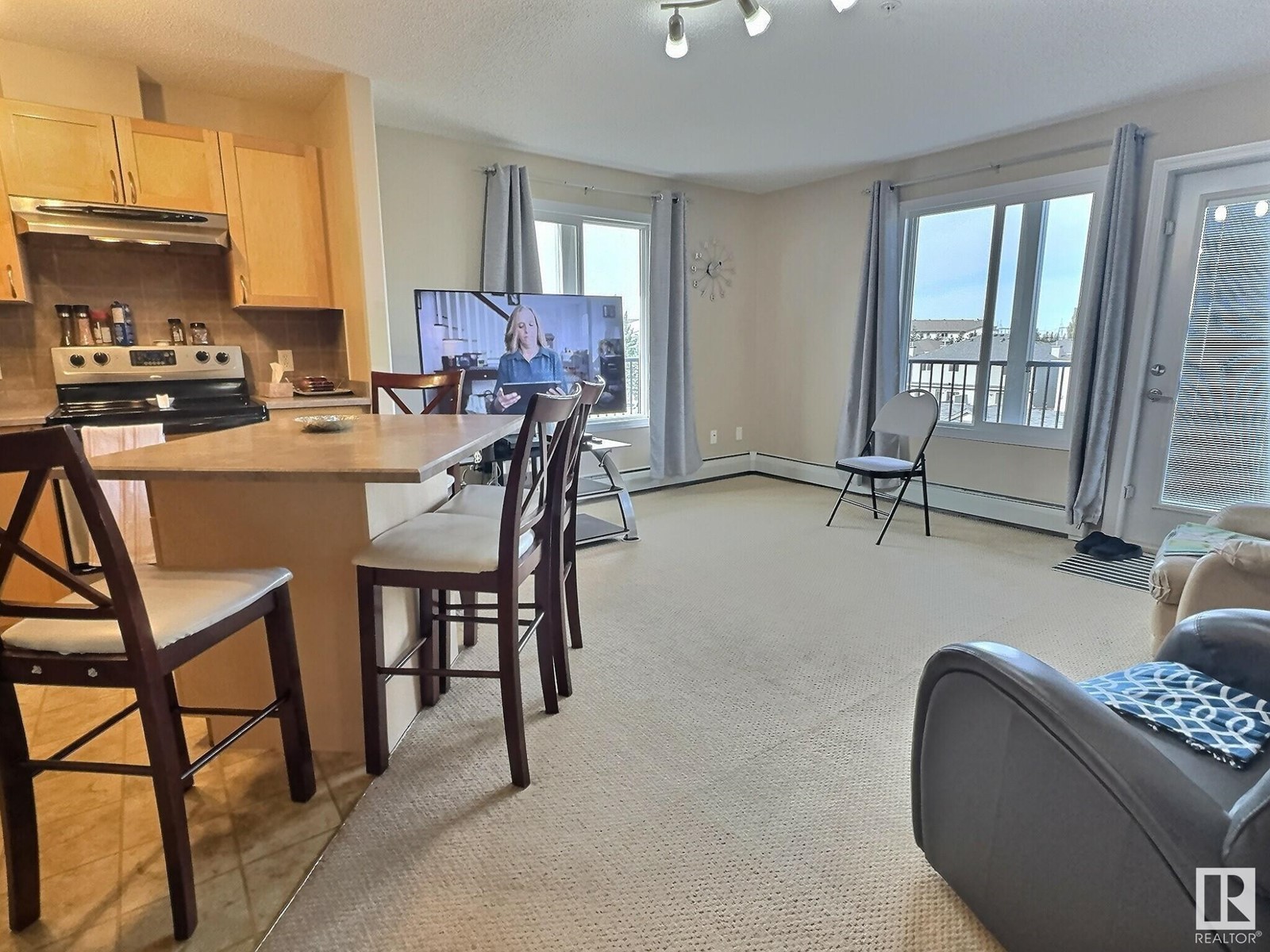 Property at #304 111 EDWARDS DR SW image 3