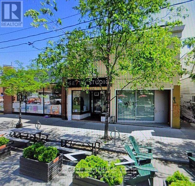 Property at 817 DUNDAS STREET W image 1