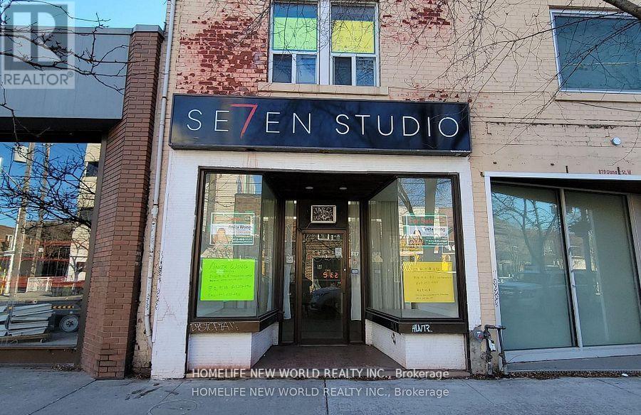 Property at 817 DUNDAS STREET W image 2
