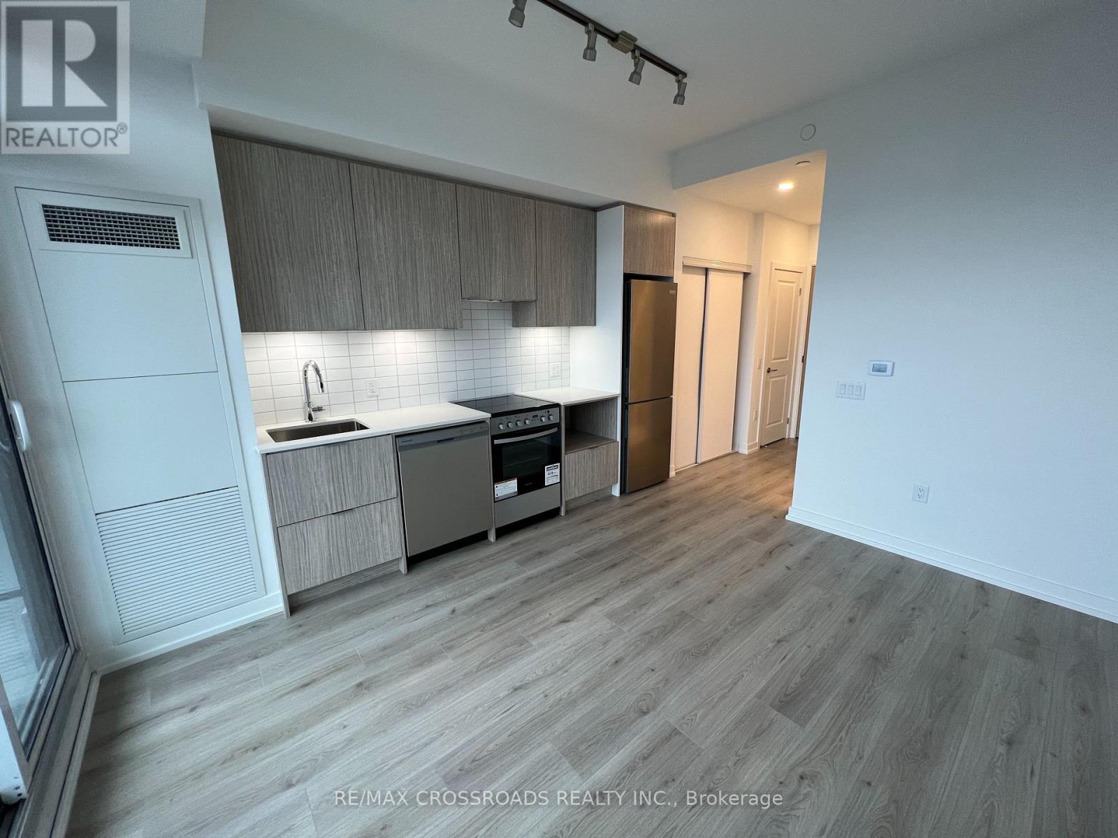 3508 - 395 Bloor Street E, Toronto, Ontario  M4W 0B4 - Photo 2 - C12145376