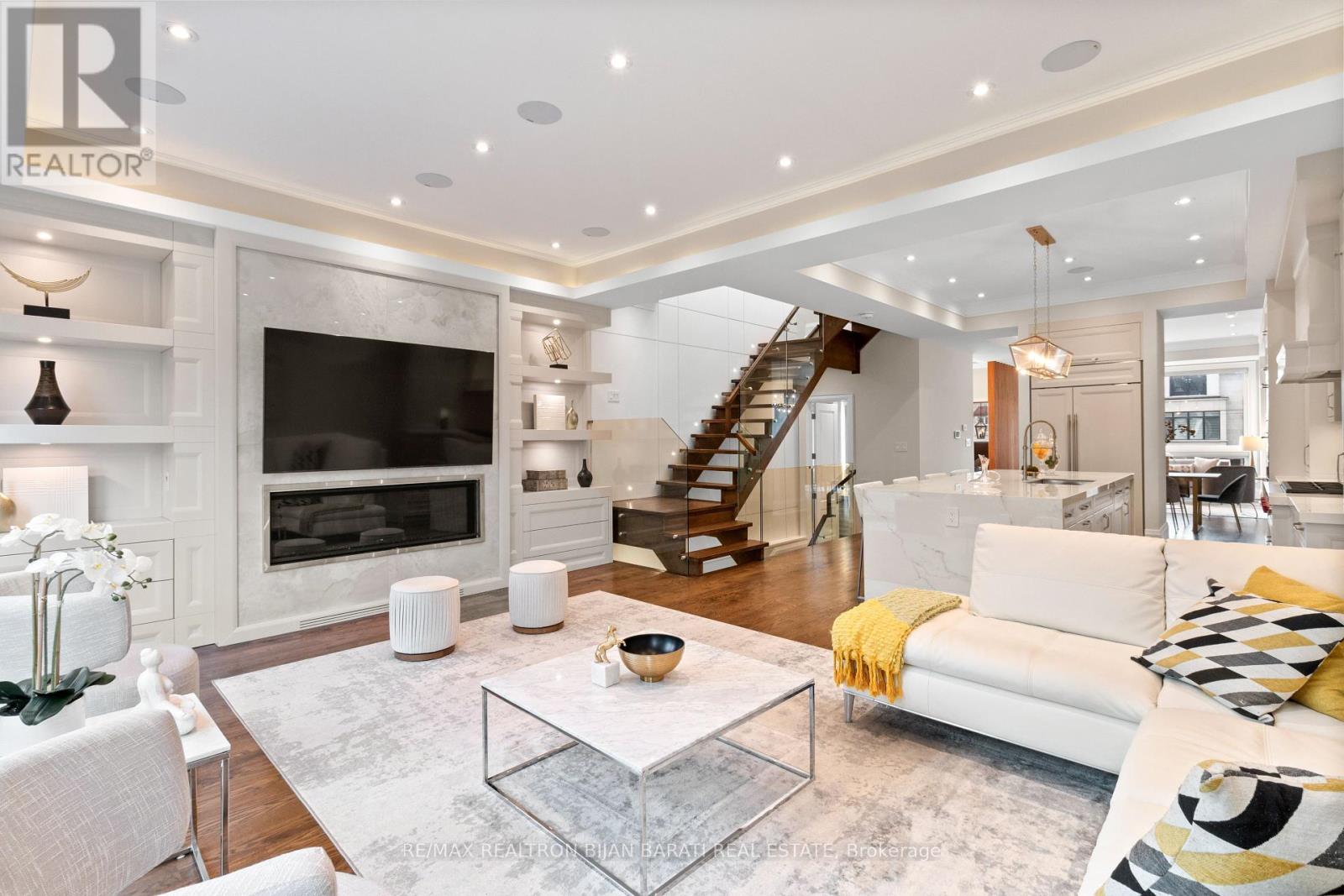 109 Kingsdale Avenue, Toronto, Ontario  M2N 3W5 - Photo 6 - C12145433