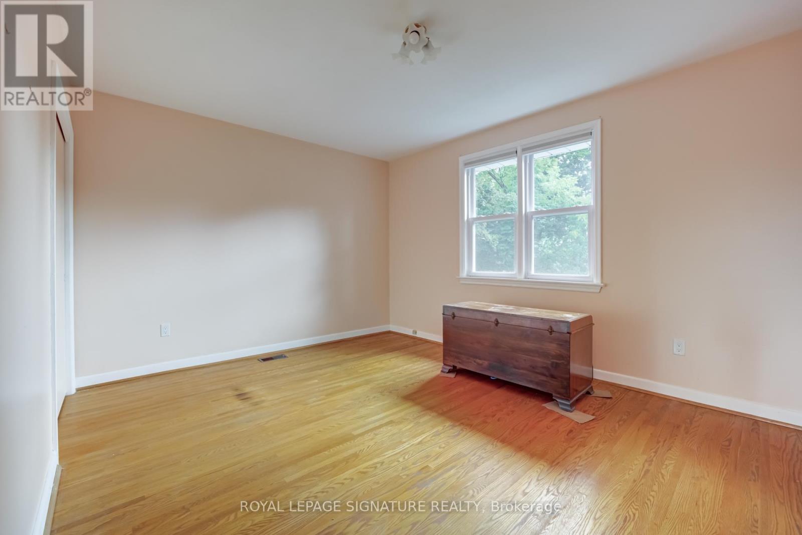 38 Elynhill Drive, Toronto, Ontario  M2R 1C6 - Photo 14 - C12145458