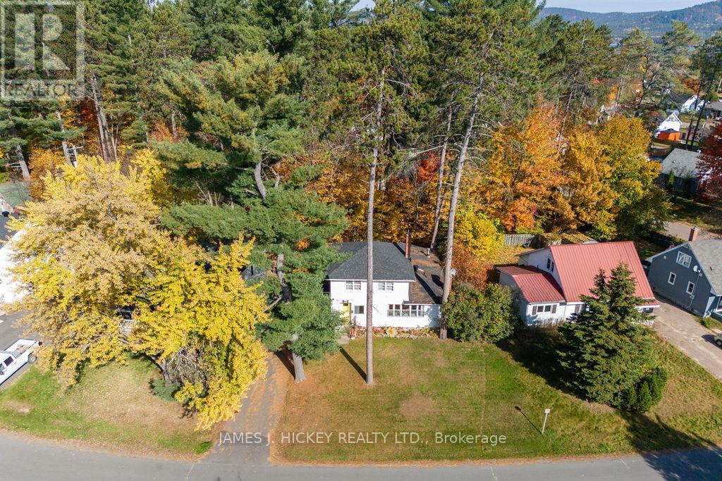 26 Rutherford Avenue, Deep River, Ontario  K0J 1P0 - Photo 47 - X12145554