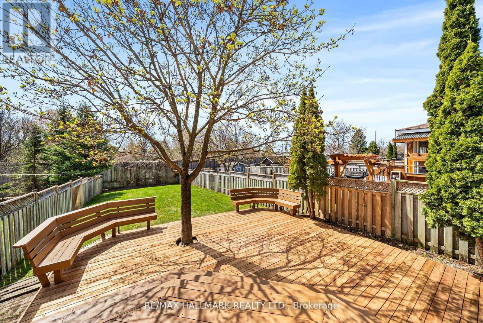 315 Granby Court, Pickering, Ontario  L1V 7B9 - Photo 44 - E12145323