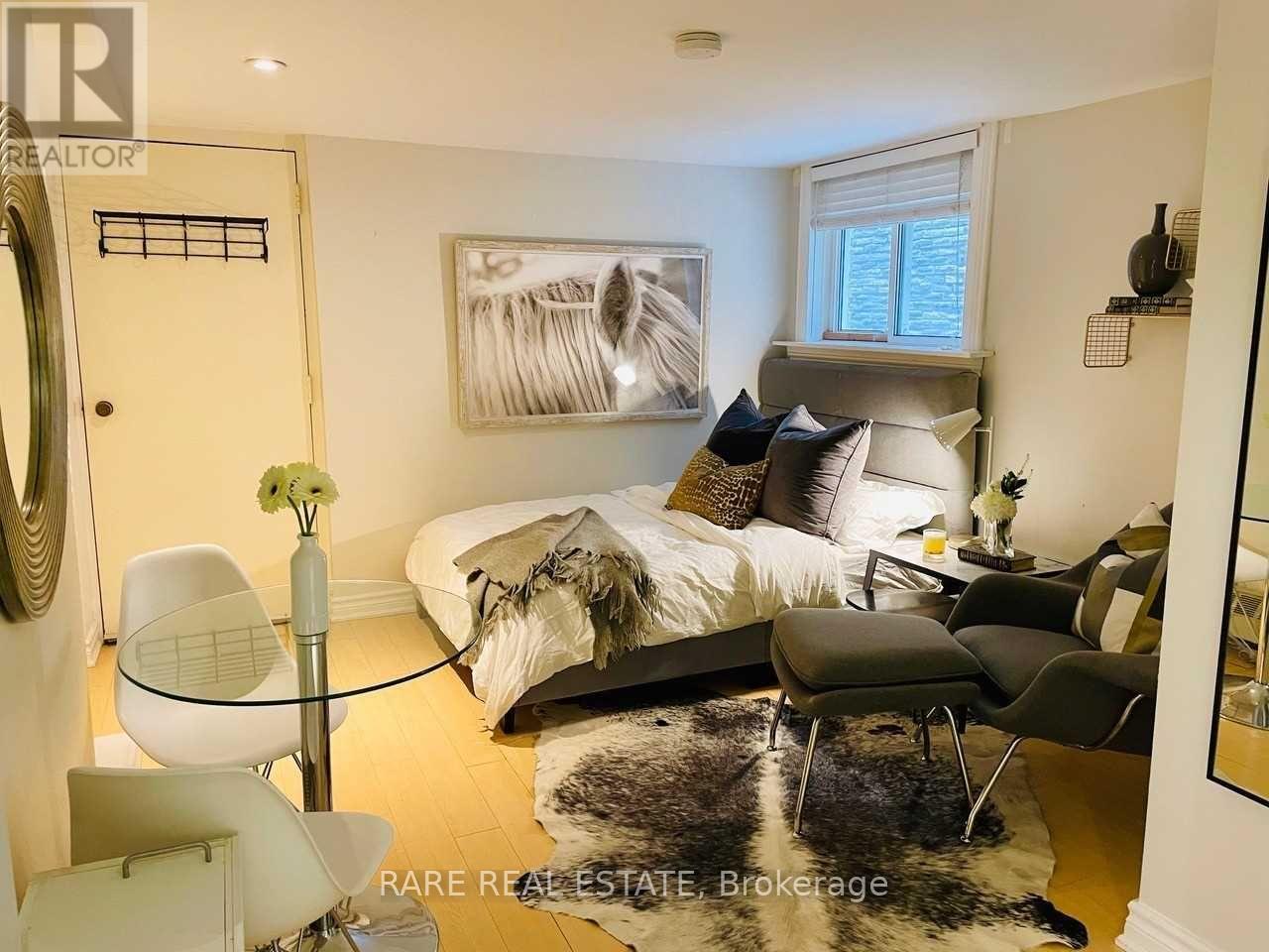 Lower - 26 Pine Avenue, Toronto, Ontario  M4E 1L8 - Photo 3 - E12145335