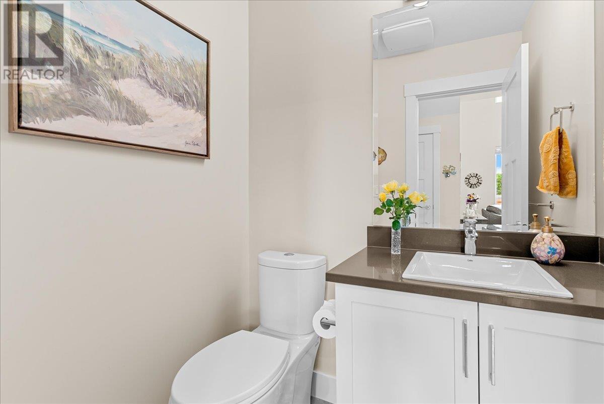 1711 Swan Road, Delta, British Columbia  V4M 0B4 - Photo 11 - R3002021