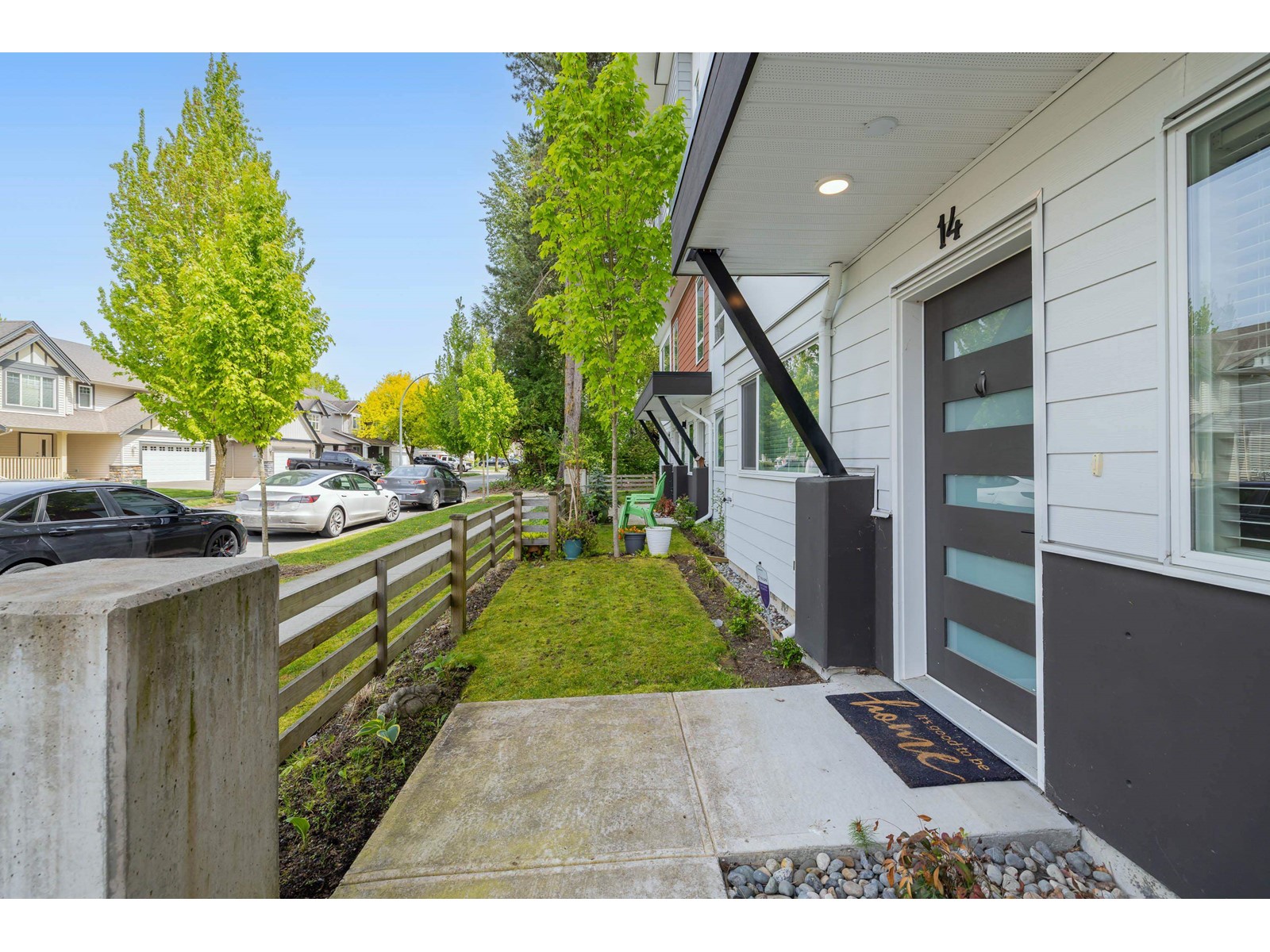 Property at 14 27640 LANTERN AVENUE image 3