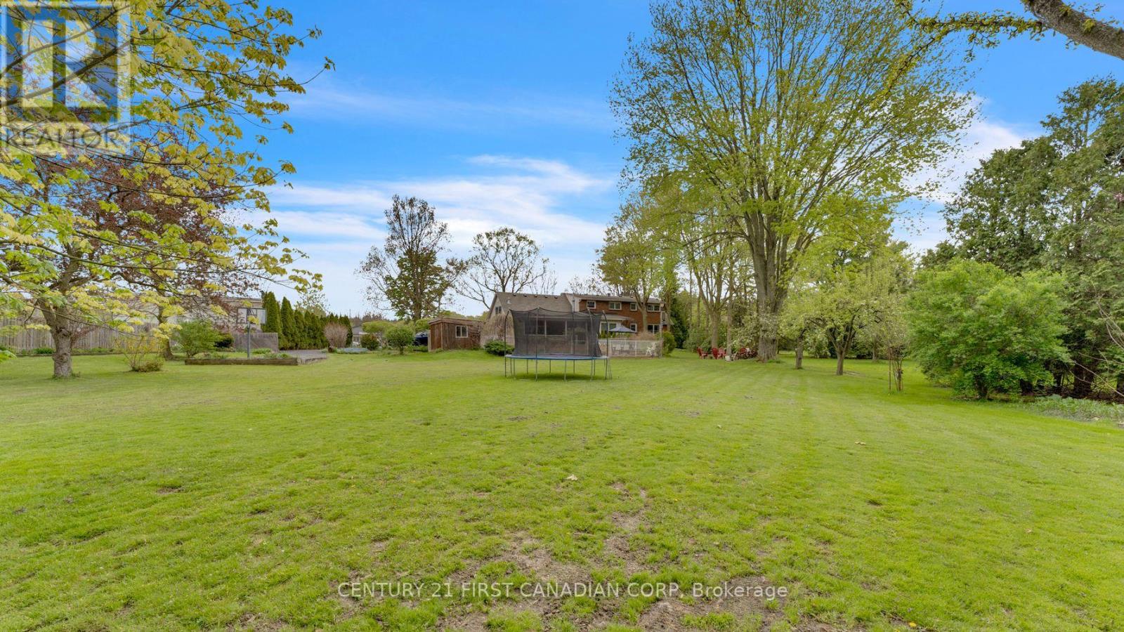 8393 Longwoods Road, London South, Ontario  N6P 1L3 - Photo 36 - X12143811
