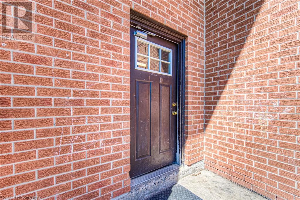 75 South Drive, Kitchener, Ontario  N2M 4B4 - Photo 4 - 40728340