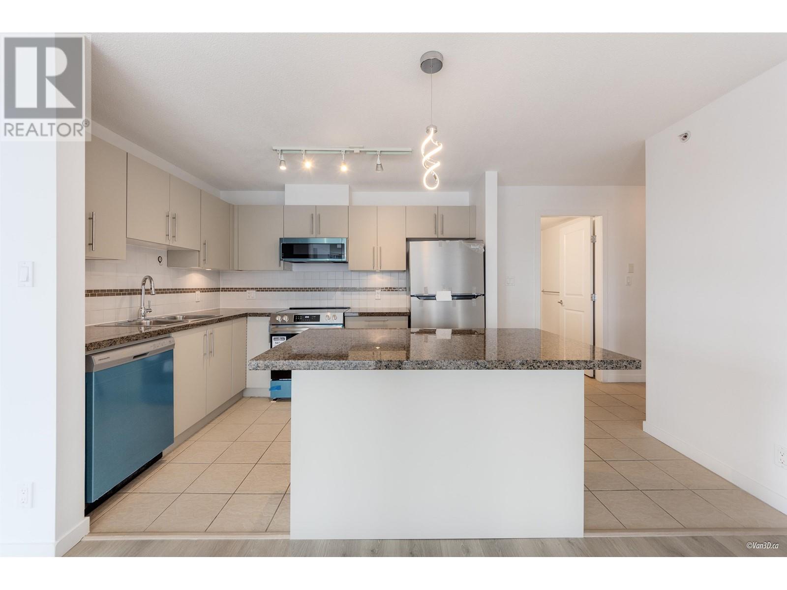 2106 5611 Goring Street, Burnaby, British Columbia  V5B 0A3 - Photo 3 - R3002260