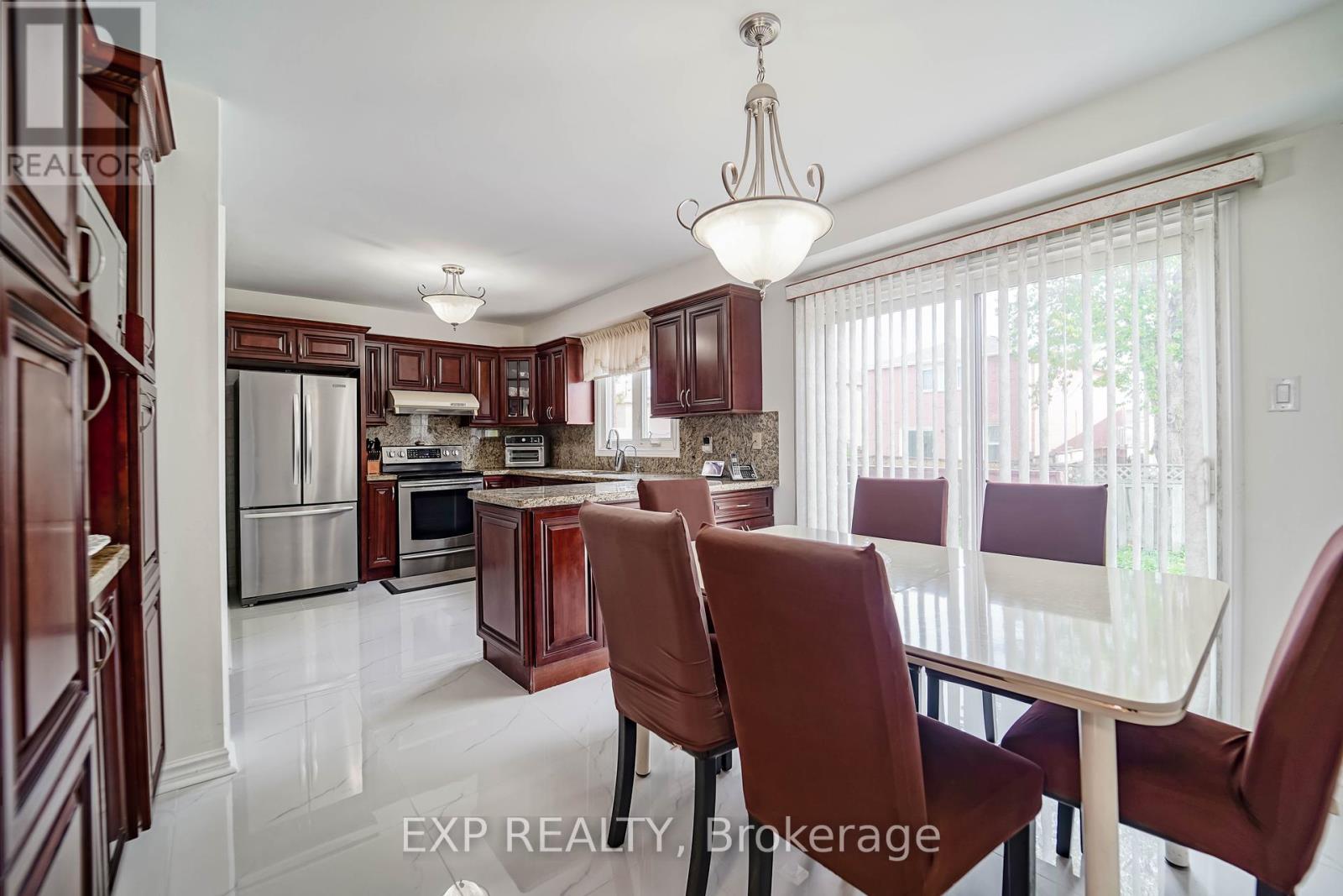 173 Highglen Avenue, Markham (Milliken Mills East), Ontario  L3S 1X5 - Photo 22 - N12145365