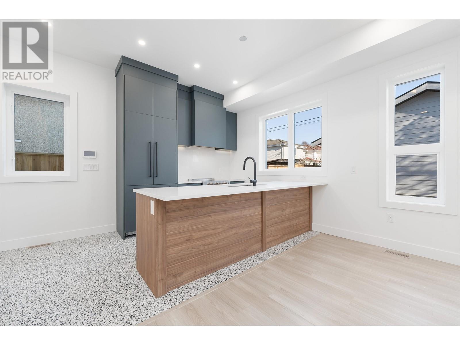 4014 Rupert Street, Vancouver, British Columbia  V5R 2H3 - Photo 6 - R3002291