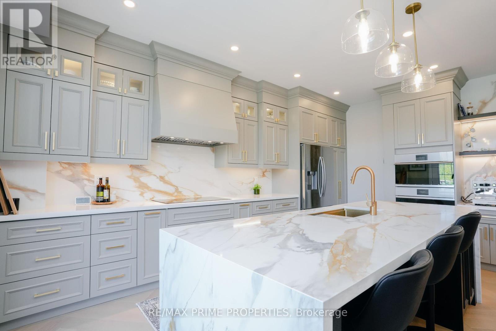 54 Vitlor Drive, Richmond Hill, Ontario  L4E 4P9 - Photo 11 - N12145515