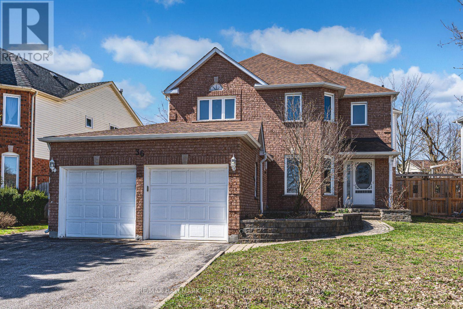 36 FORD STREET, Barrie, Ontario