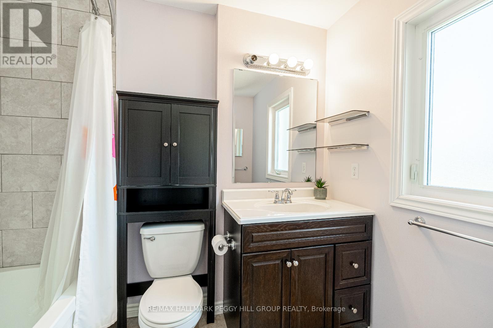 36 Ford Street, Barrie, Ontario  L4N 7J4 - Photo 16 - S12145388