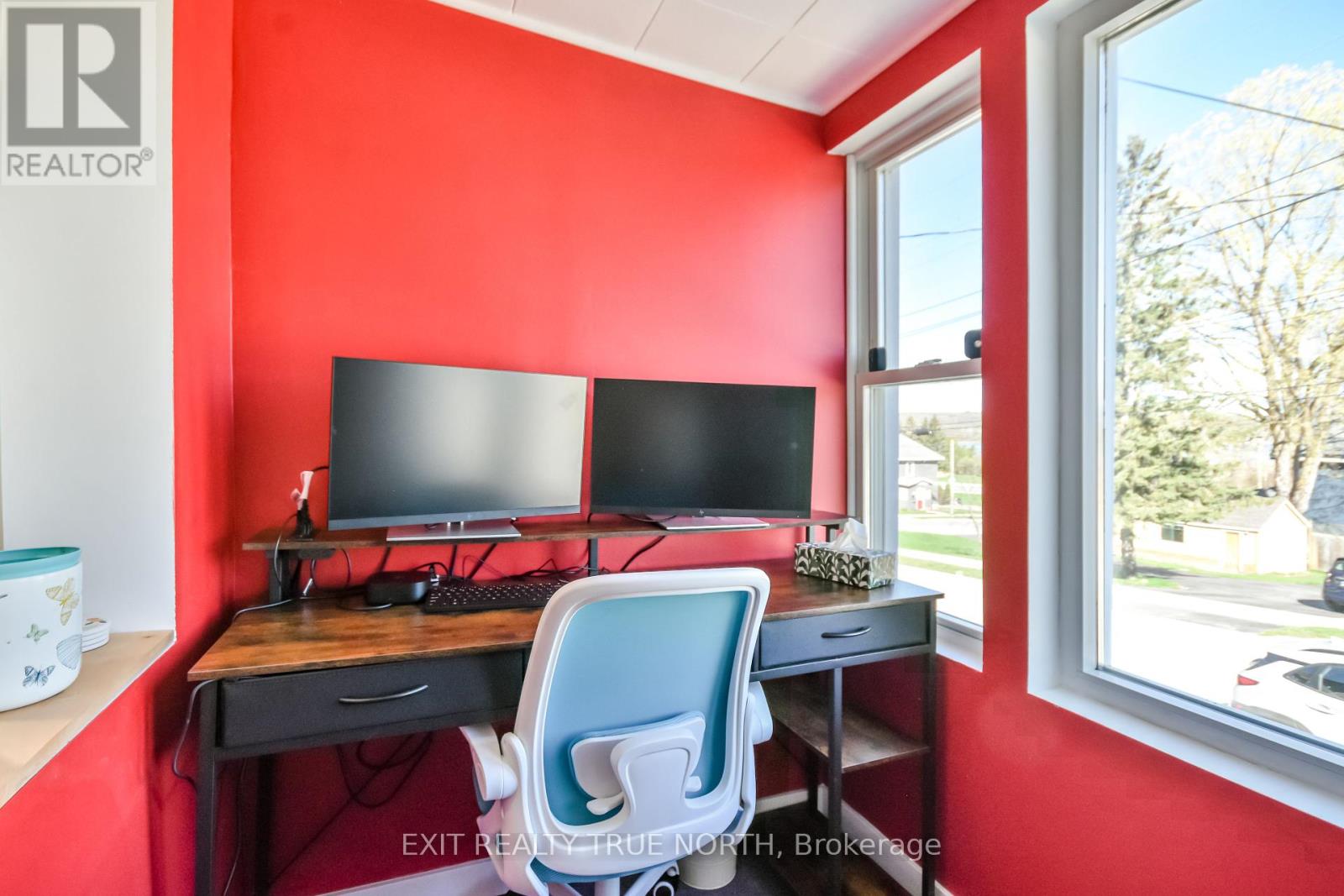 Property at 385 GLOUCESTER STREET image 3
