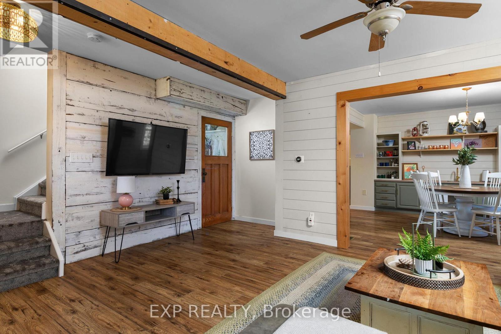 2752 Old Fort Road, Midland, Ontario  L4R 4K3 - Photo 7 - S12145453