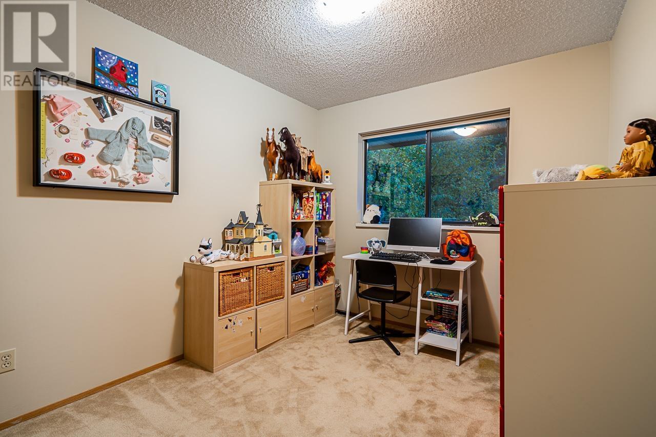 949 Lynwood Avenue, Port Coquitlam, British Columbia  V3B 6J7 - Photo 15 - R3002251