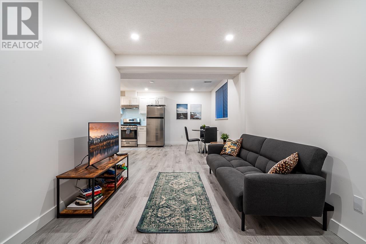949 Lynwood Avenue, Port Coquitlam, British Columbia  V3B 6J7 - Photo 19 - R3002251