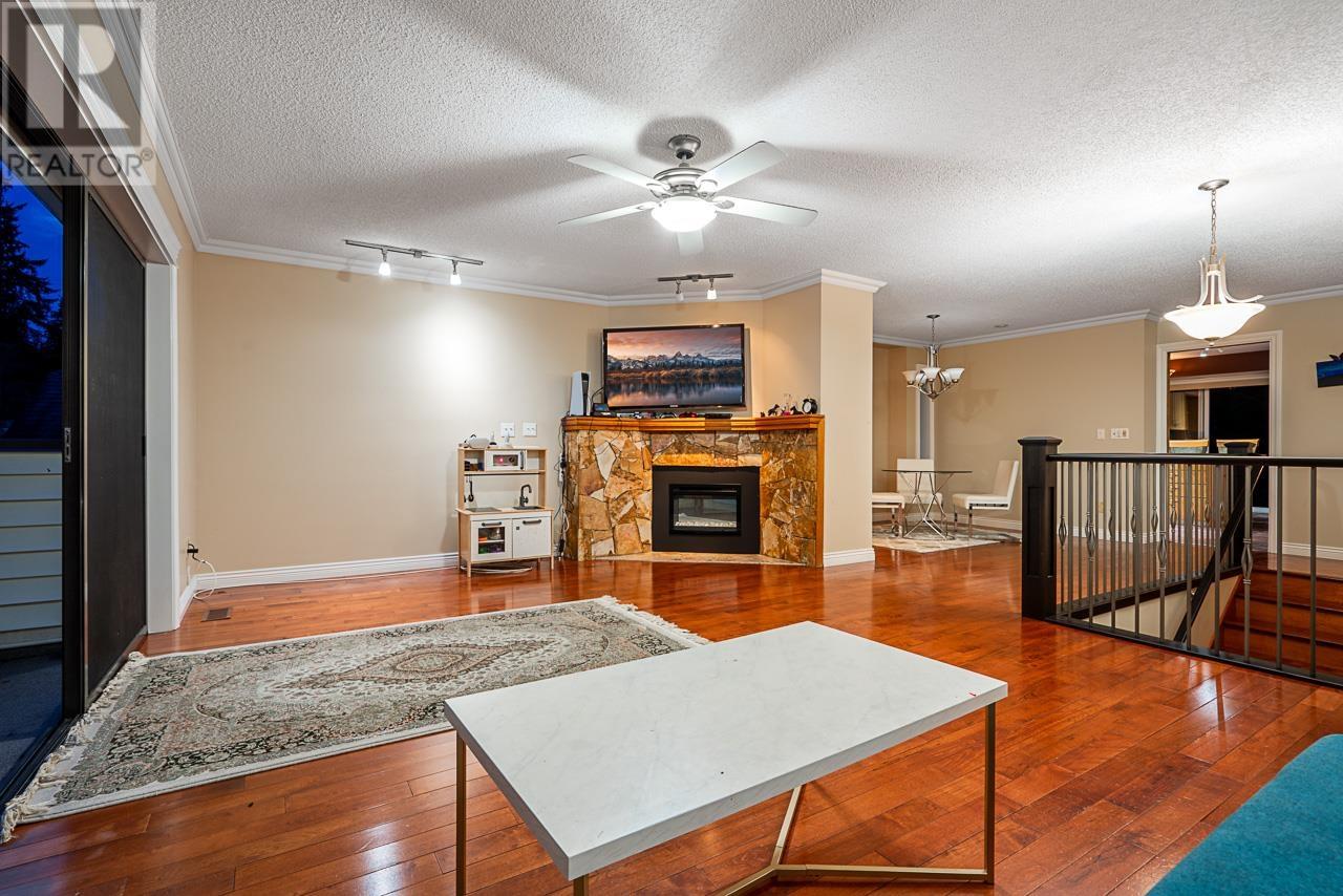 949 Lynwood Avenue, Port Coquitlam, British Columbia  V3B 6J7 - Photo 9 - R3002251
