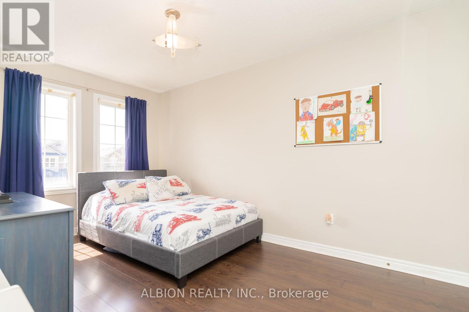 40 Emily Carr Crescent, Caledon, Ontario  L7E 2K9 - Photo 28 - W12145331