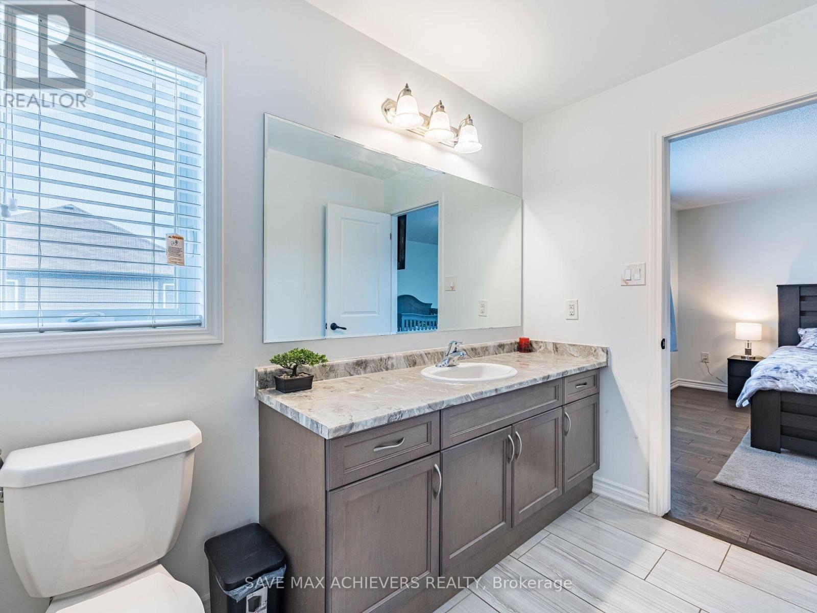 12 Emerald Coast Trail, Brampton, Ontario  L7A 5A7 - Photo 42 - W12145348