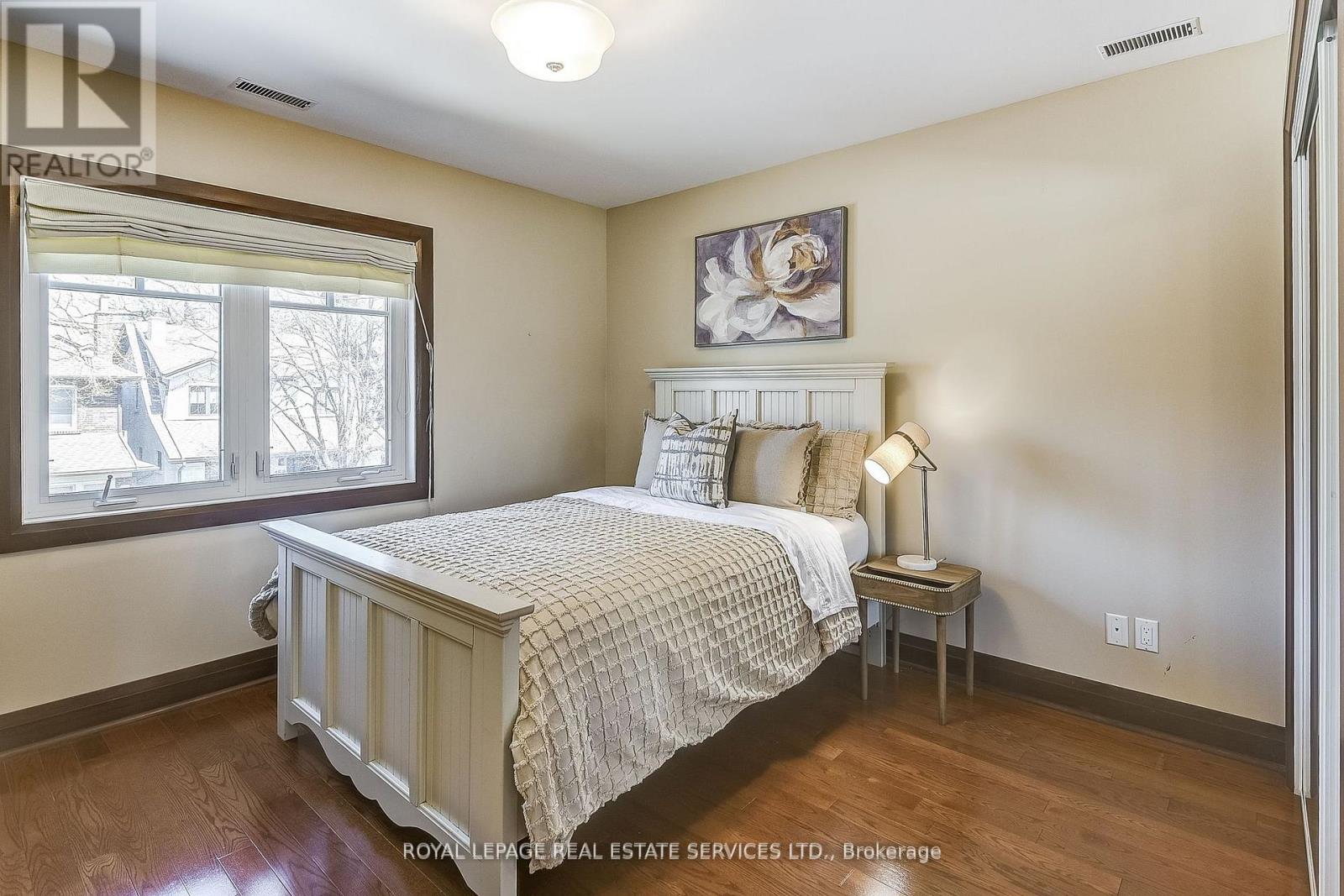157 Colbeck Street, Toronto, Ontario  M6S 1V8 - Photo 27 - W12145394