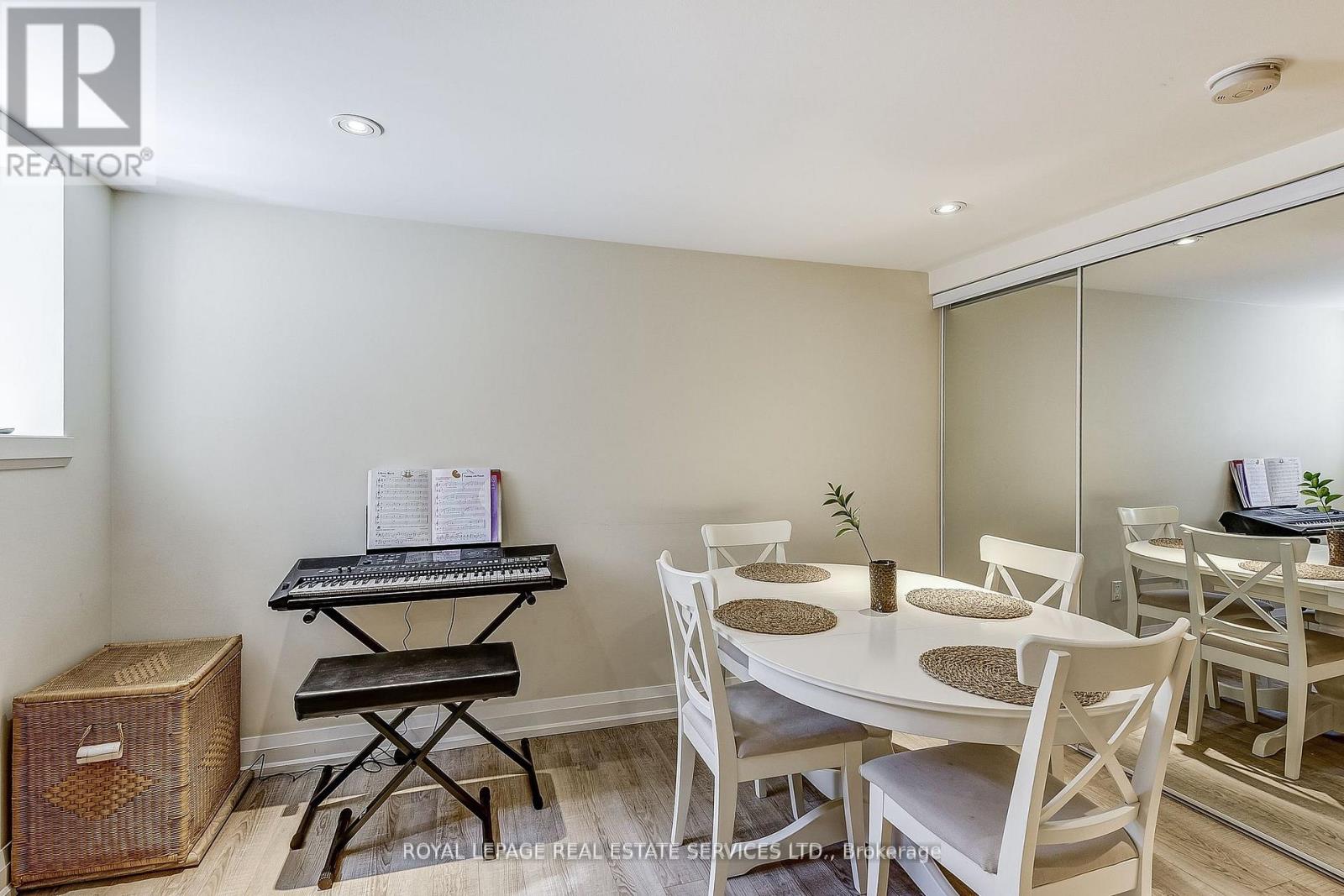 157 Colbeck Street, Toronto (Runnymede-Bloor West Village), Ontario  M6S 1V8 - Photo 41 - W12145394