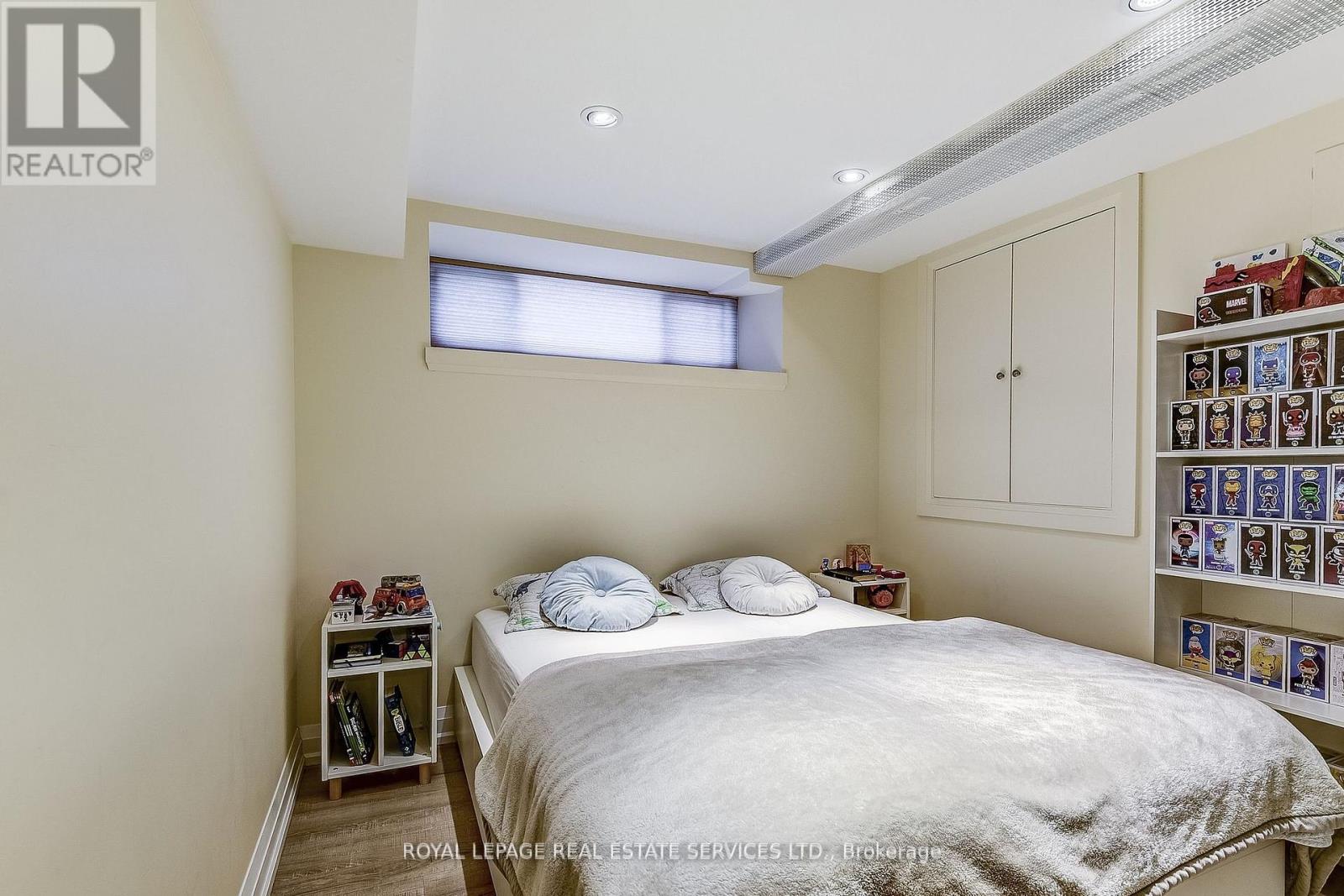 157 Colbeck Street, Toronto, Ontario  M6S 1V8 - Photo 45 - W12145394