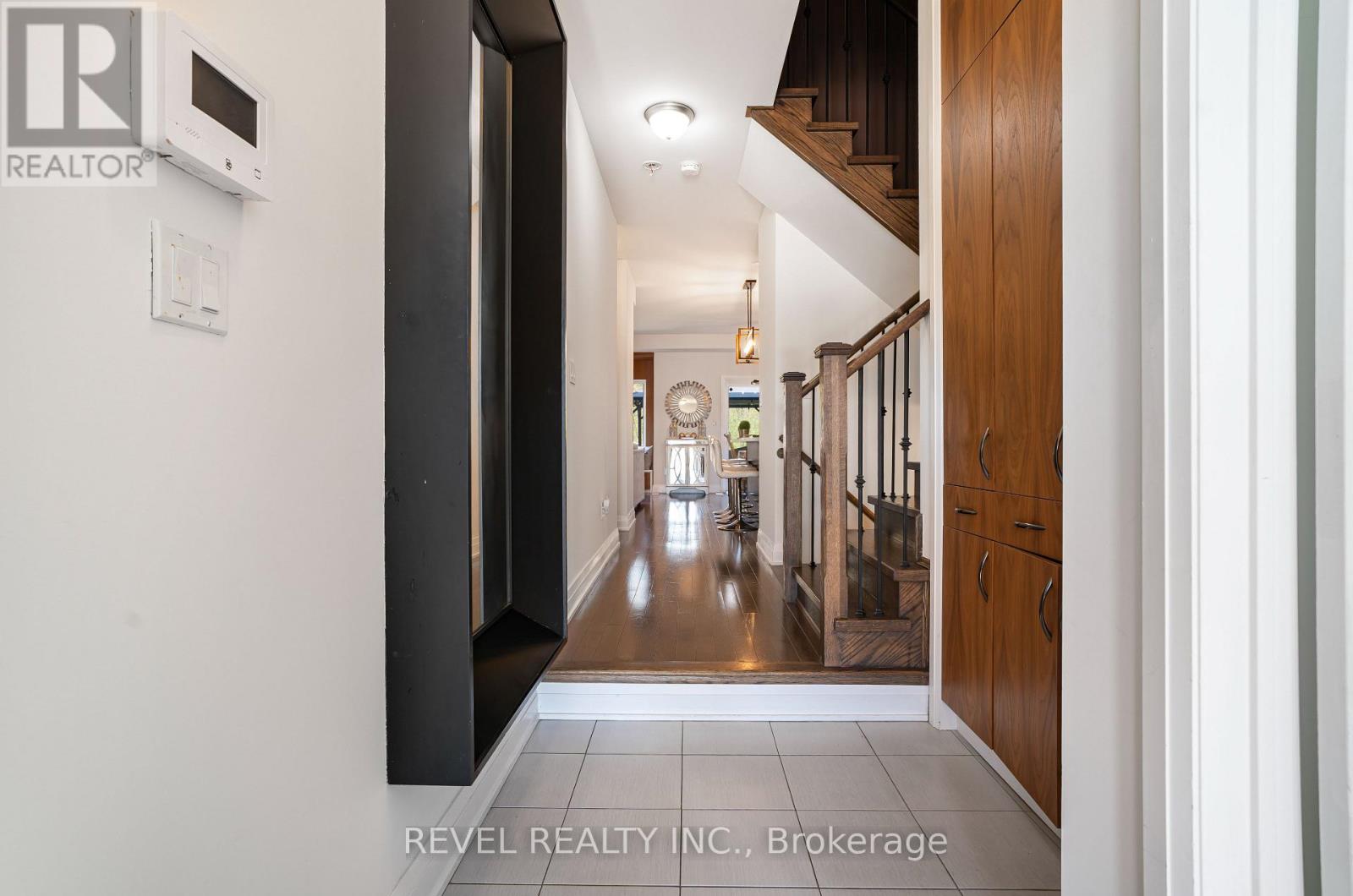 Property at 11 OLIANA WAY image 3