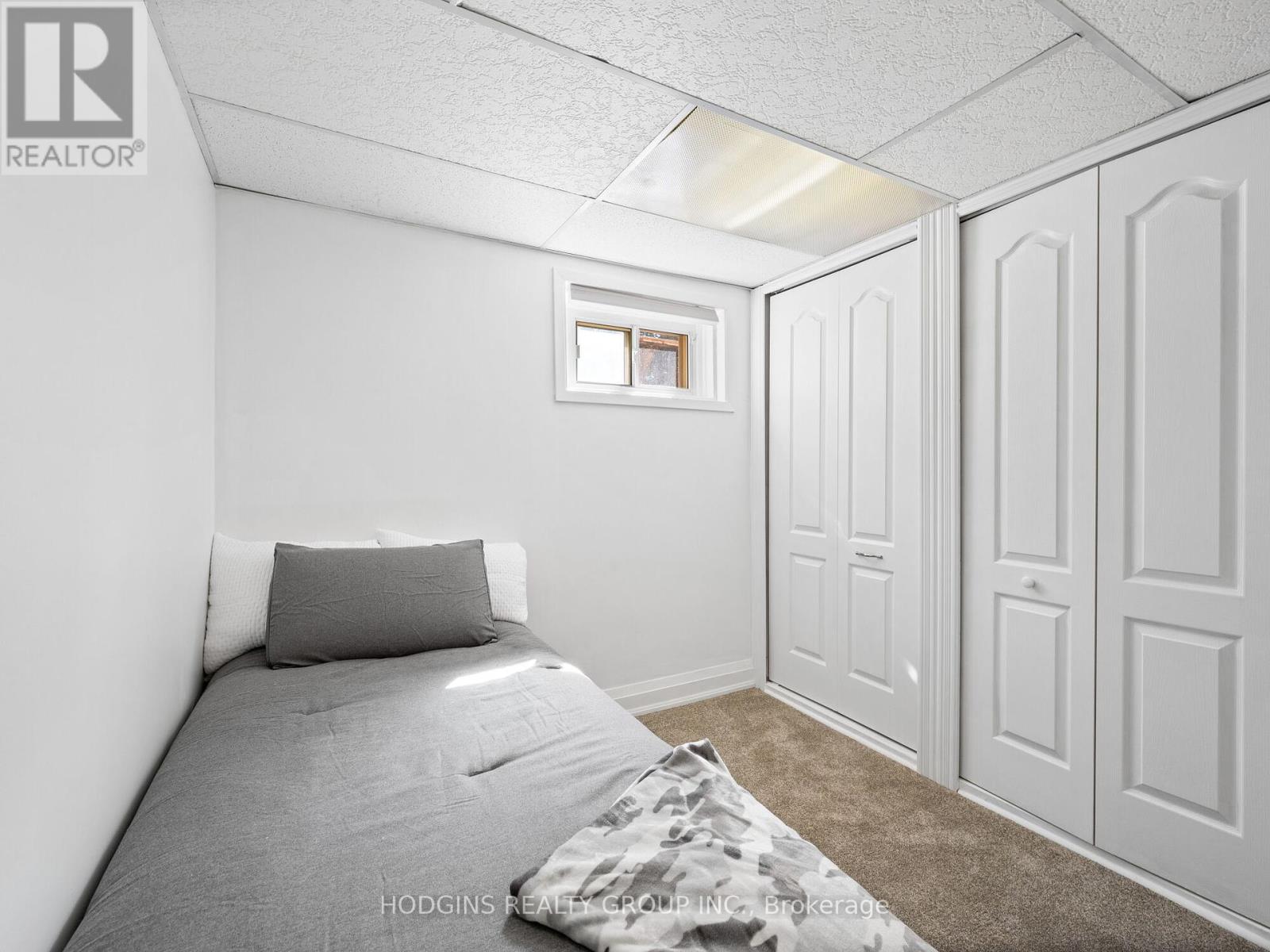 1435 Saginaw Crescent, Mississauga, Ontario  L5H 1X4 - Photo 35 - W12145469