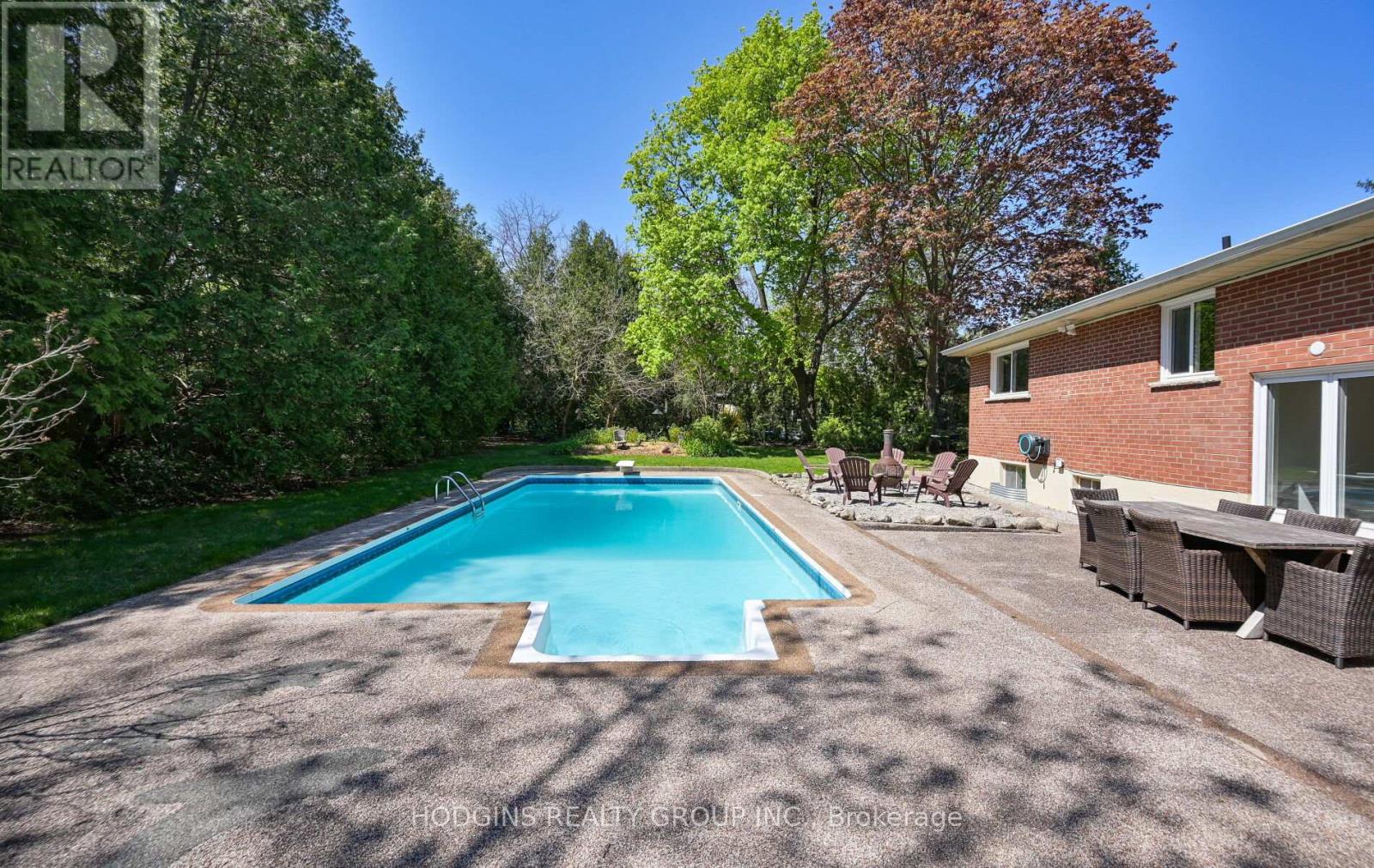 1435 Saginaw Crescent, Mississauga, Ontario  L5H 1X4 - Photo 45 - W12145469