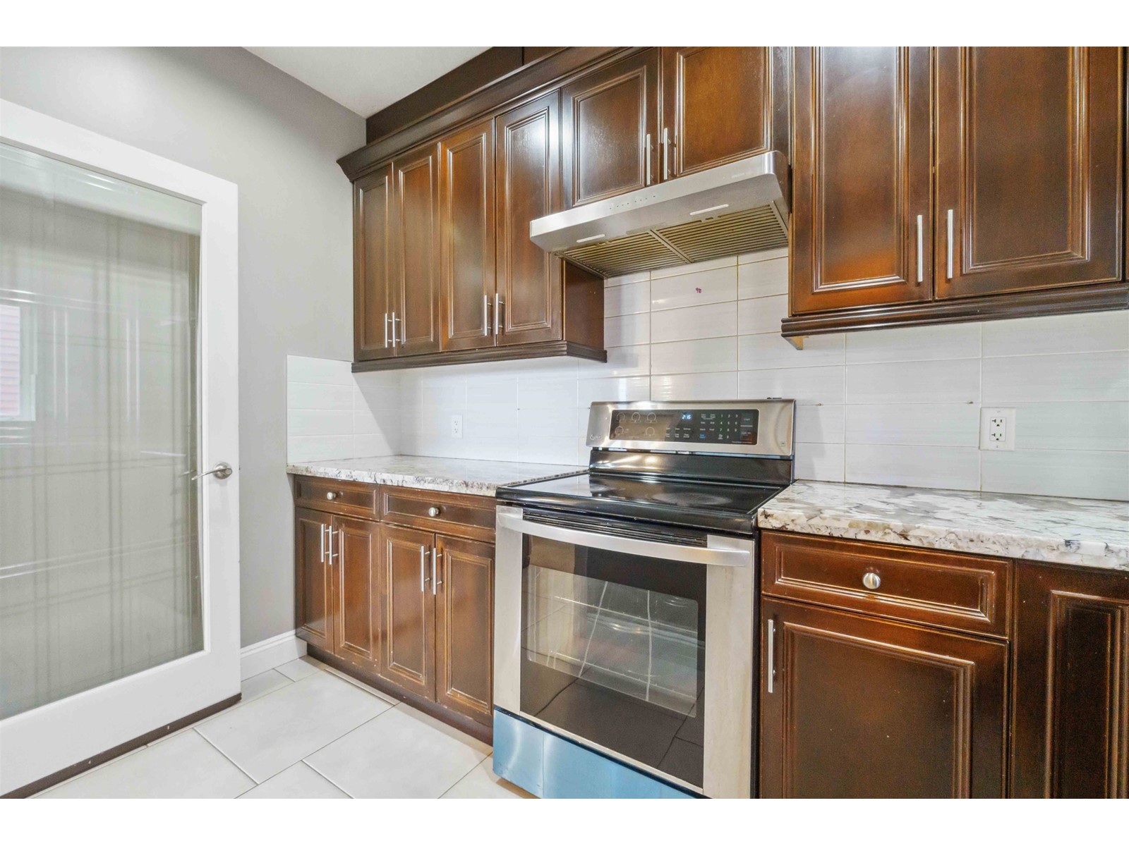 3697 Hajula Court, Abbotsford, British Columbia  V3G 2W4 - Photo 21 - R3002096
