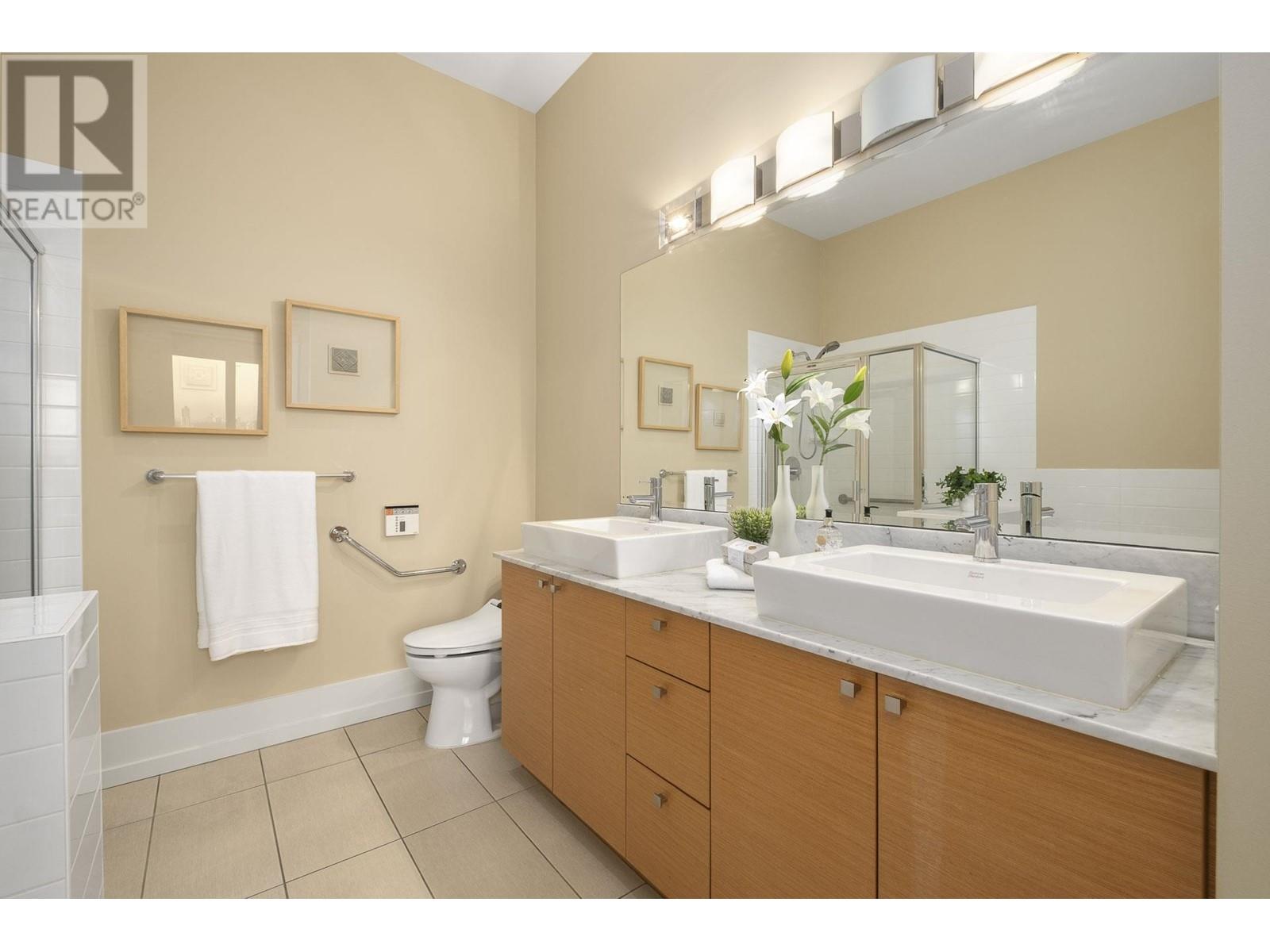 2701 400 Capilano Road, Port Moody, British Columbia  V3E 0E1 - Photo 22 - R2983654
