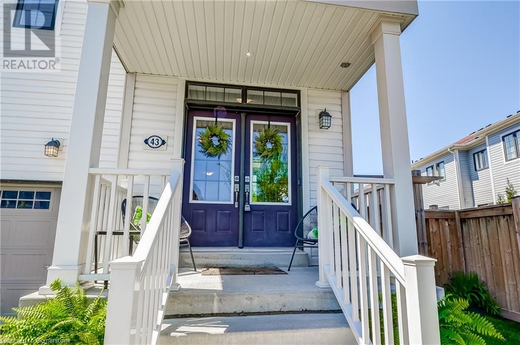 43 Patterson Drive, Haldimand, Ontario  N3W 0B8 - Photo 3 - 40728374