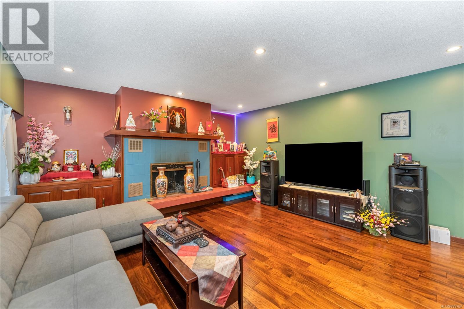 Property at 3052 Awsworth Rd image 2