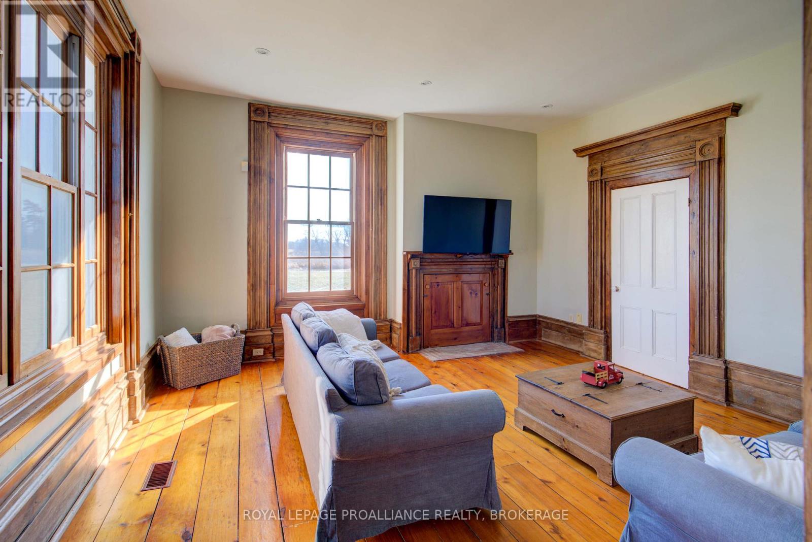 2555 Highway 38, Kingston, Ontario  K7P 2Y7 - Photo 12 - X12137736