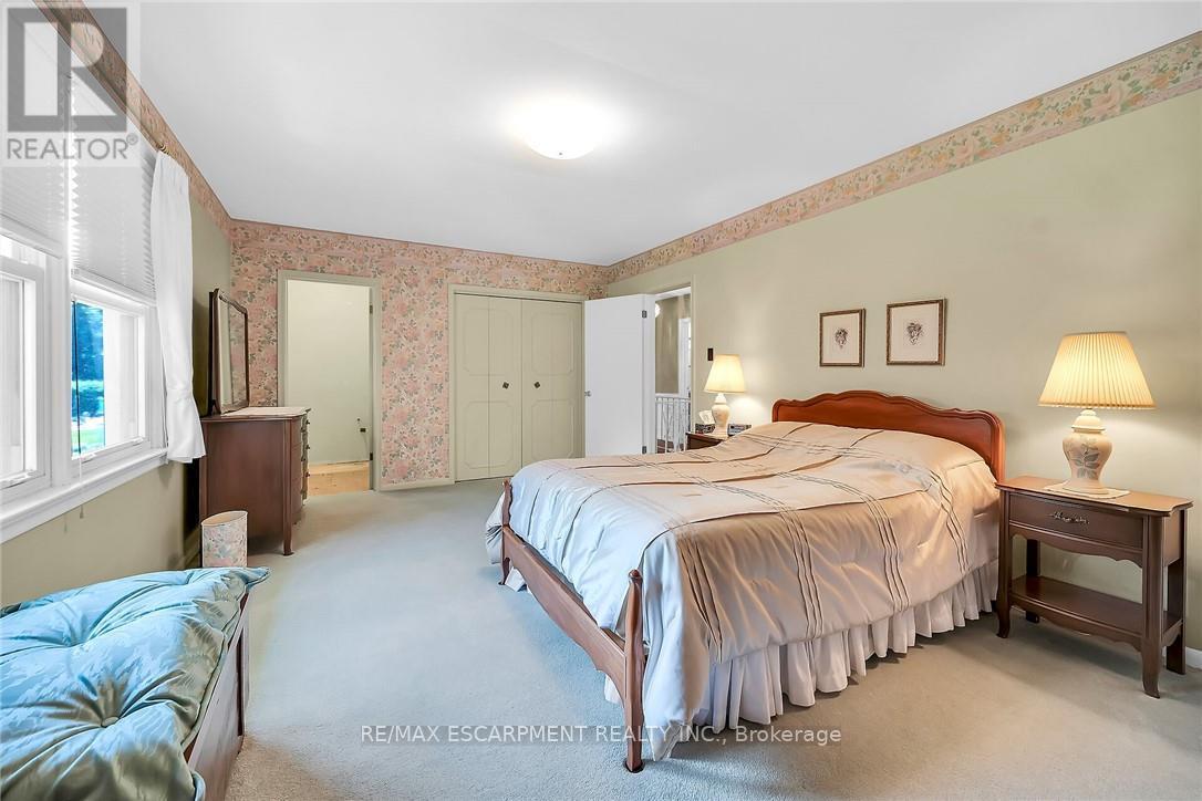 149 Lowden Avenue, Hamilton (Ancaster), Ontario  L9G 3A4 - Photo 21 - X12145320