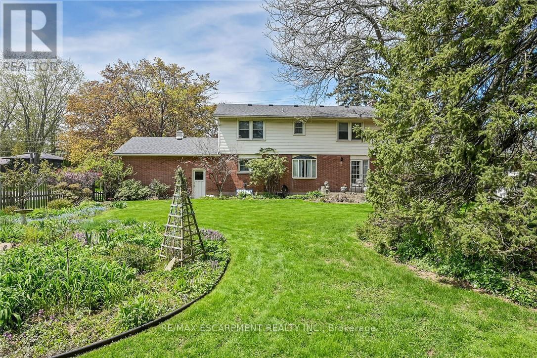 149 Lowden Avenue, Hamilton (Ancaster), Ontario  L9G 3A4 - Photo 39 - X12145320
