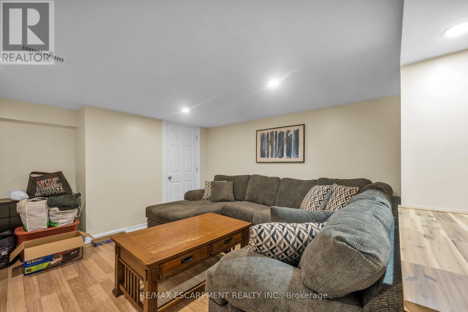 205 Sanatorium Road, Hamilton, Ontario  L9C 1Z4 - Photo 29 - X12145418